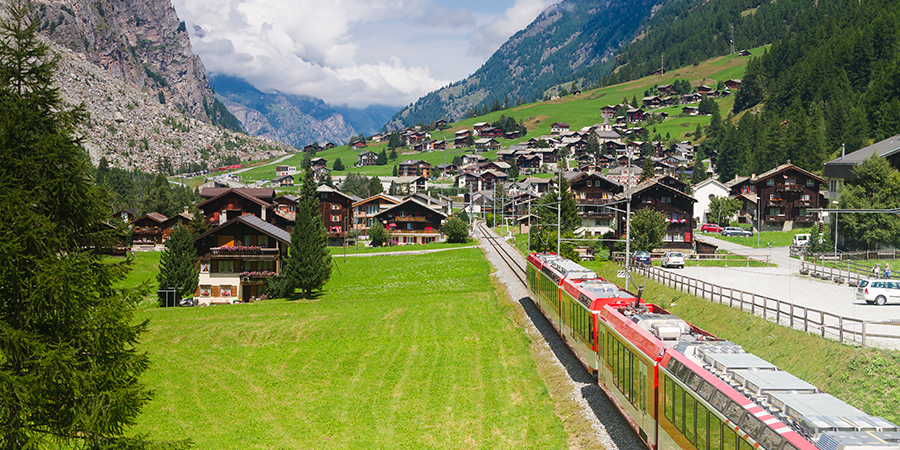 Glacier Express and Swiss Town