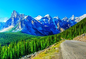 Valley Ten Peaks Banff