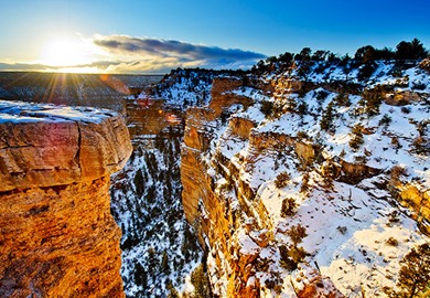 Sunrise in Winter at the Grand Canyon