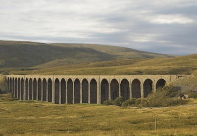 Yorkshire & Northumberland by Train - Vacations By Rail