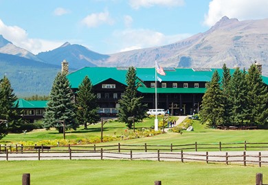 Glacier Park Lodge