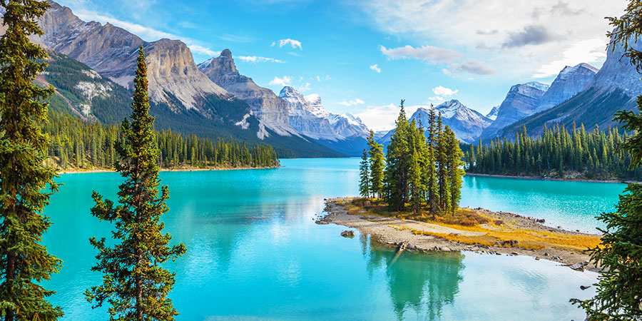 Maligne Lake