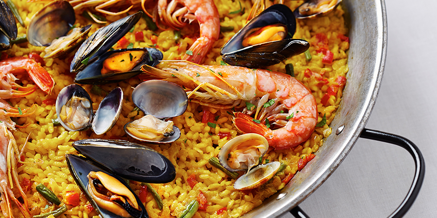 spanish seafood paella