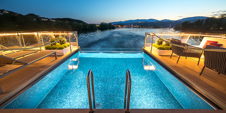 Amadeus Provence Infinity Pool