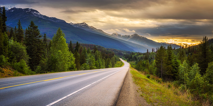 Scenic Icefields Pkwy In Banff