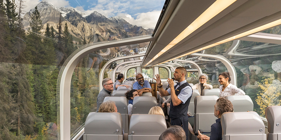 Rocky Mountaineer Goldleaf Service