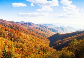 The Best Fall Destinations Outside New England in 2023