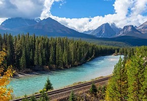 Explore Western Canada & the Canadian Rockies by Rail
