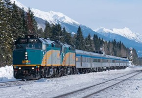 4 Reasons to Take a Winter Train Trip through the Canadian Rockies