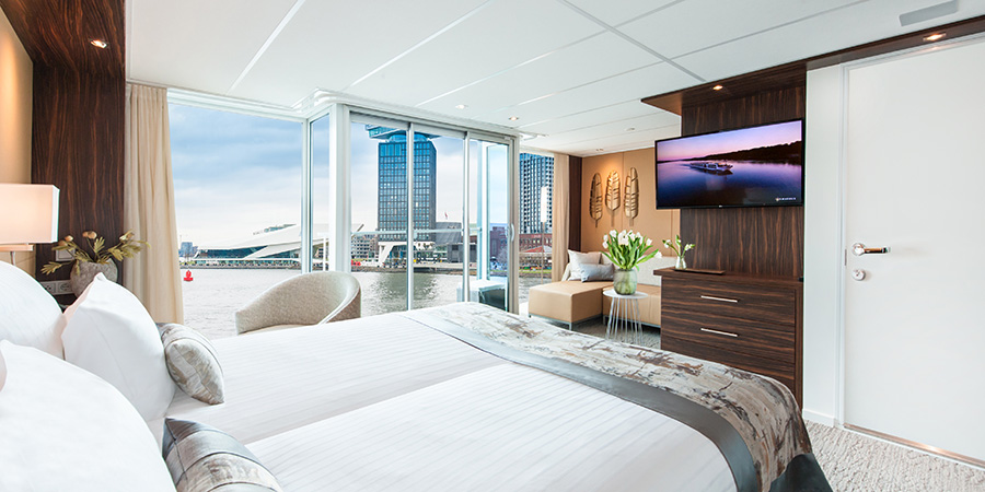 Amadeus Queen river cruise suite