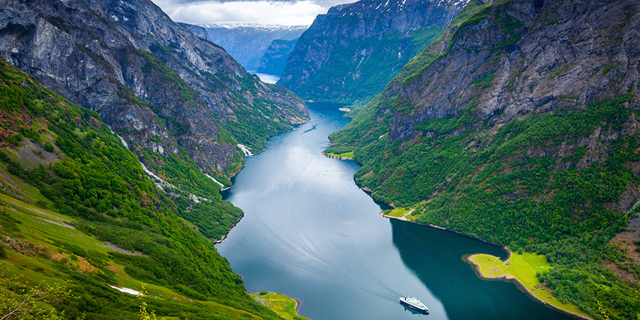Naeroyfjord