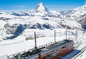 First Class Glacier Express in Winter (Brig-Chur) 2016