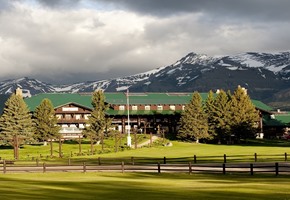 Glacier Park Lodges