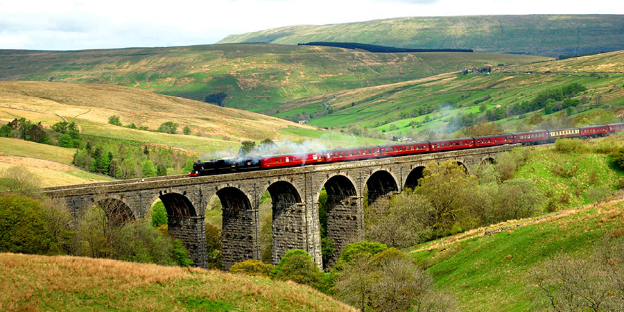 Travel along the renowned Settle-Carlisle railway line