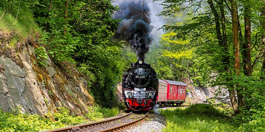 地図・旅行ガイド Eisenbahnfuehrer Deutschland GeraMond 地図・旅行ガイド Eisenbahnfuehrer Deutschland GeraMond