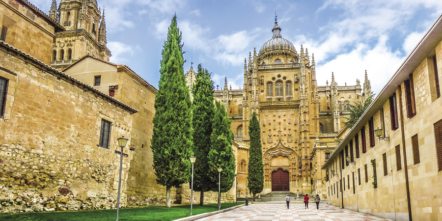 Soak up the grandeur of Salamanca