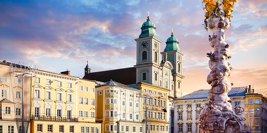 Explore the cultural Austrian city of Linz