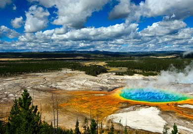 Old Faithful, Yellowstone Old Faithful, Yellowstone