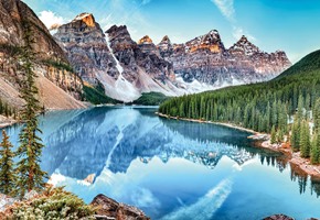 The Best of Rocky Mountaineer & the Canadian Rockies