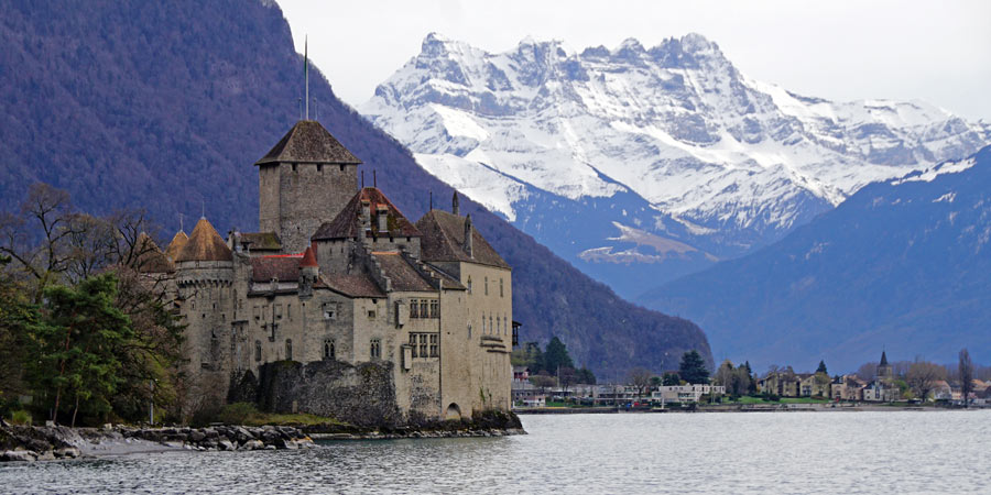 Stay in a waterside Montreux hotel on Lake Geneva
