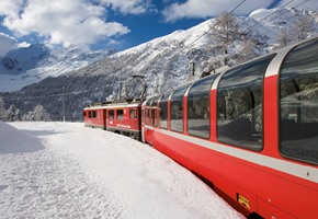 Glacier Express in Winter