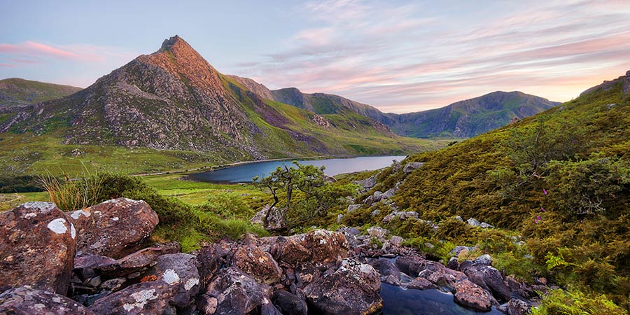 Snowdonia & the Cotswolds