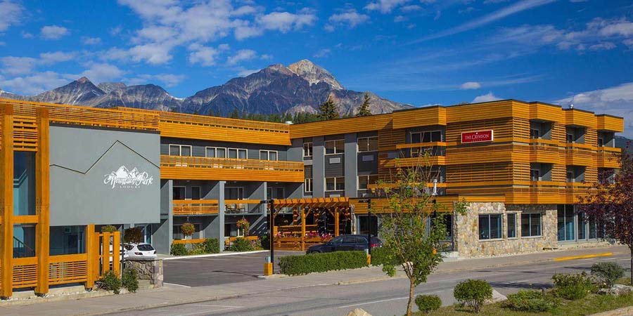 The Crimson Hotel, Jasper