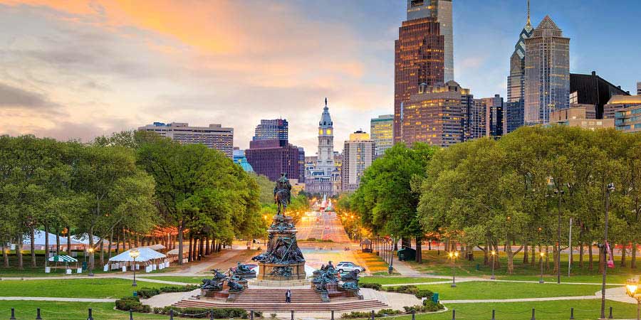 Tour the fascinating city of Philadelphia