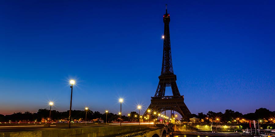 Savor a dinner cruise on the Seine