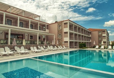 Arty Grand Hotel, Olympia