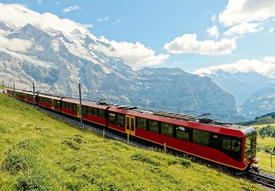 First-Class Zürich, Interlaken & Jungfrau Express First-Class Zürich, Interlaken & Jungfrau Express