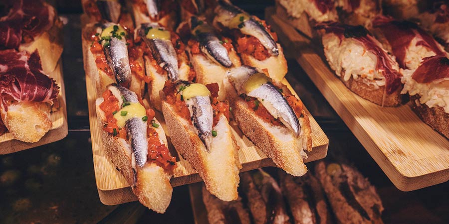 Sampling the flavors of Bordeaux and Bilbao