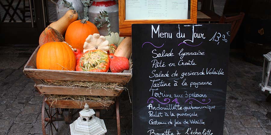 Enjoying authentic flavors at a Lyonnais bouchon