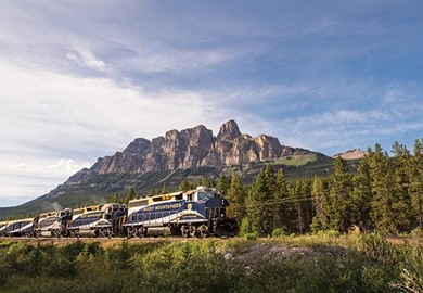 Rocky Mountaineer Castle Mountain